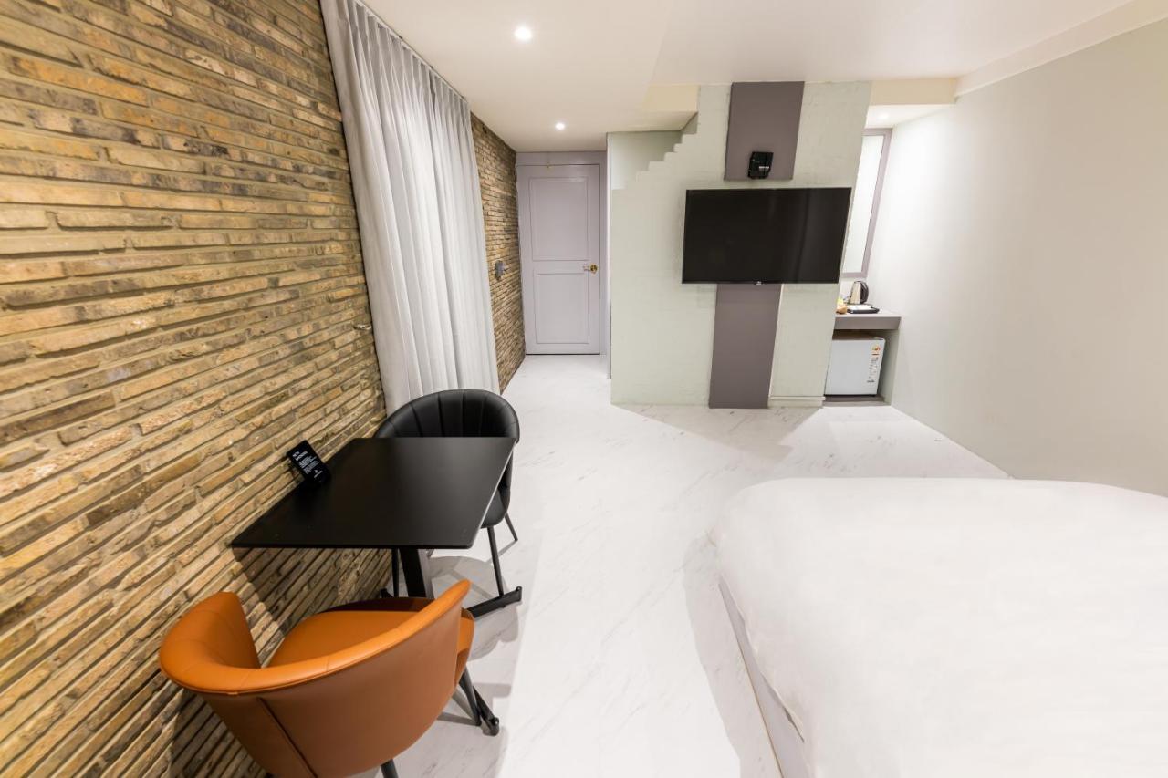 Hotel Lenith Seomyeon Busan Exterior photo